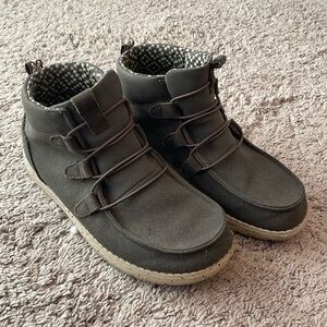 Women’s Size 7 - Used Hey Dude Shoes - Great used condition